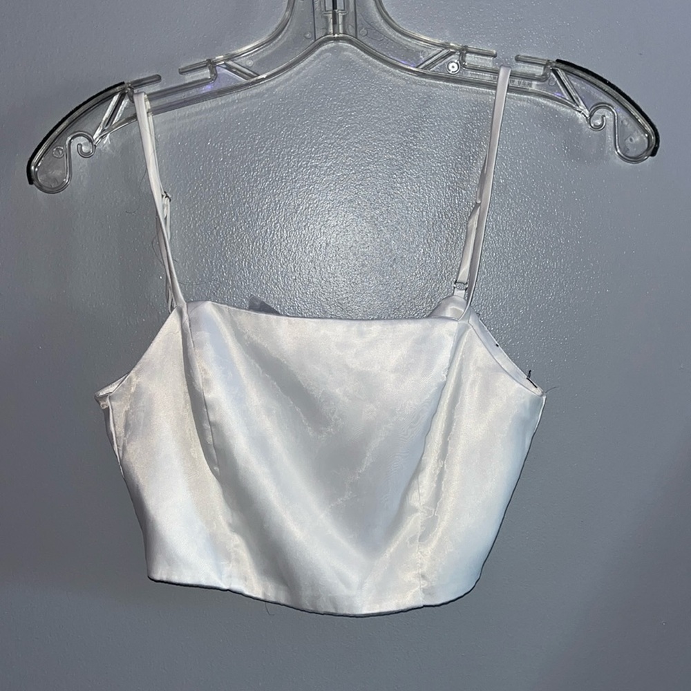 White Top with Tie in the Back